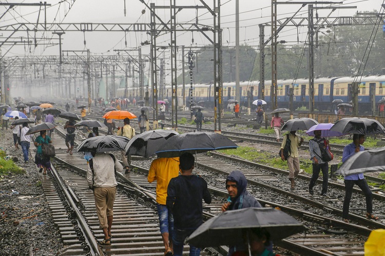 Mumbai Rains Pictures Local Train Services Affected Schools Closed Due ...