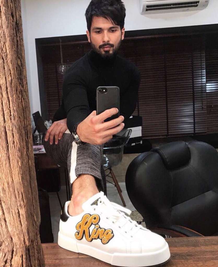 shahid kapoor formal dress