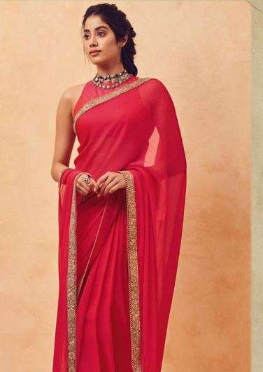 Janhvi Kapoor Channels Her Inner Desi Girl In Hot Pink Saree