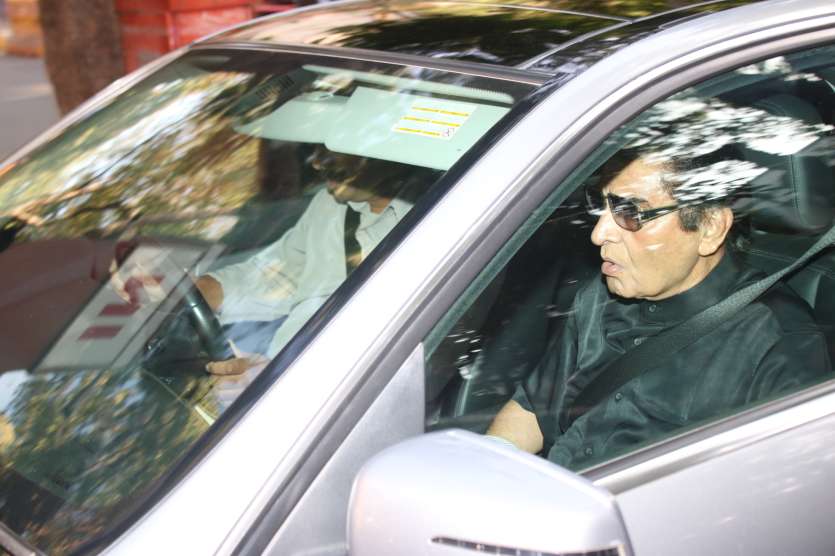 Latest Bollywood Photos May 14 Celebs attend Roshan Taneja's prayer