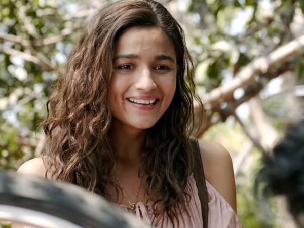 10 Times Alia Bhatts Hair Game Deserved To Be On Every Bridesmaids Hit  List  WedMeGood