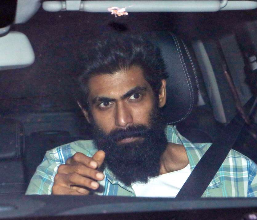 Latest Bollywood Photos May 14: Celebs attend Roshan Taneja's prayer ...