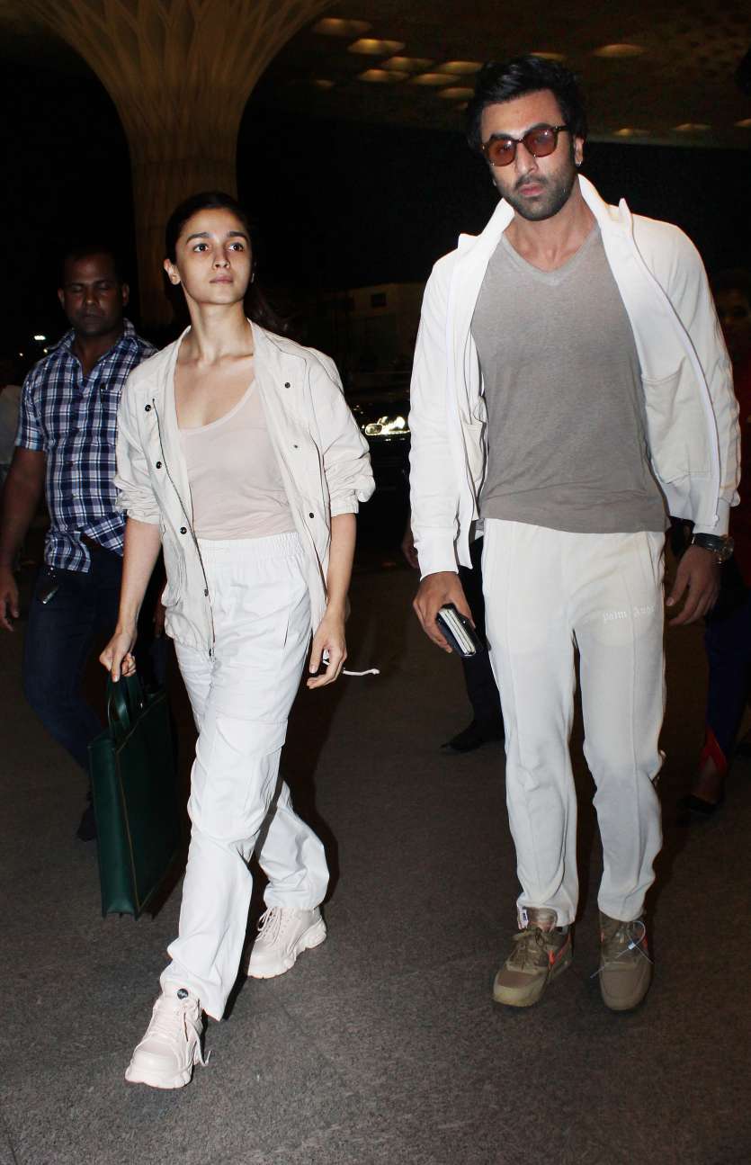 Latest Bollywood Photos June 20: Ranbir-Alia twinning in white, Ekta  Kapoor's dinner date with Harleen Sethi