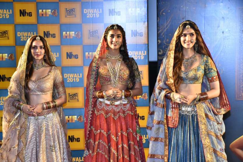 kriti sanon housefull 4 lehenga