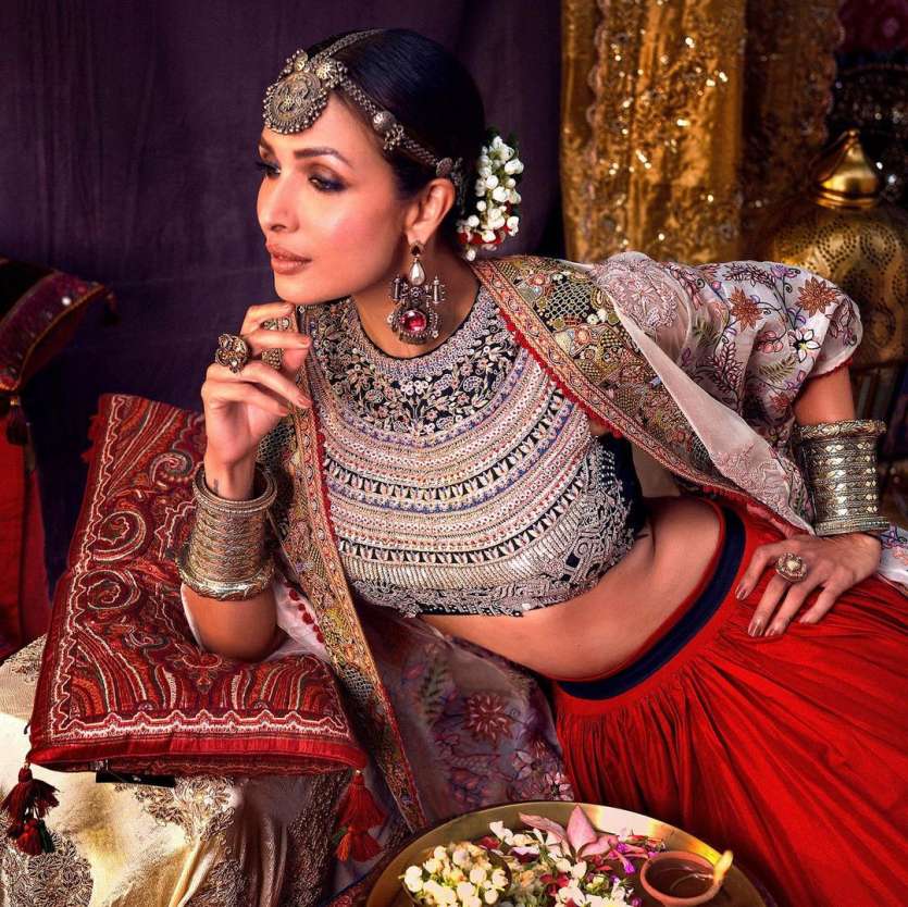 oxide jewellery on lehenga