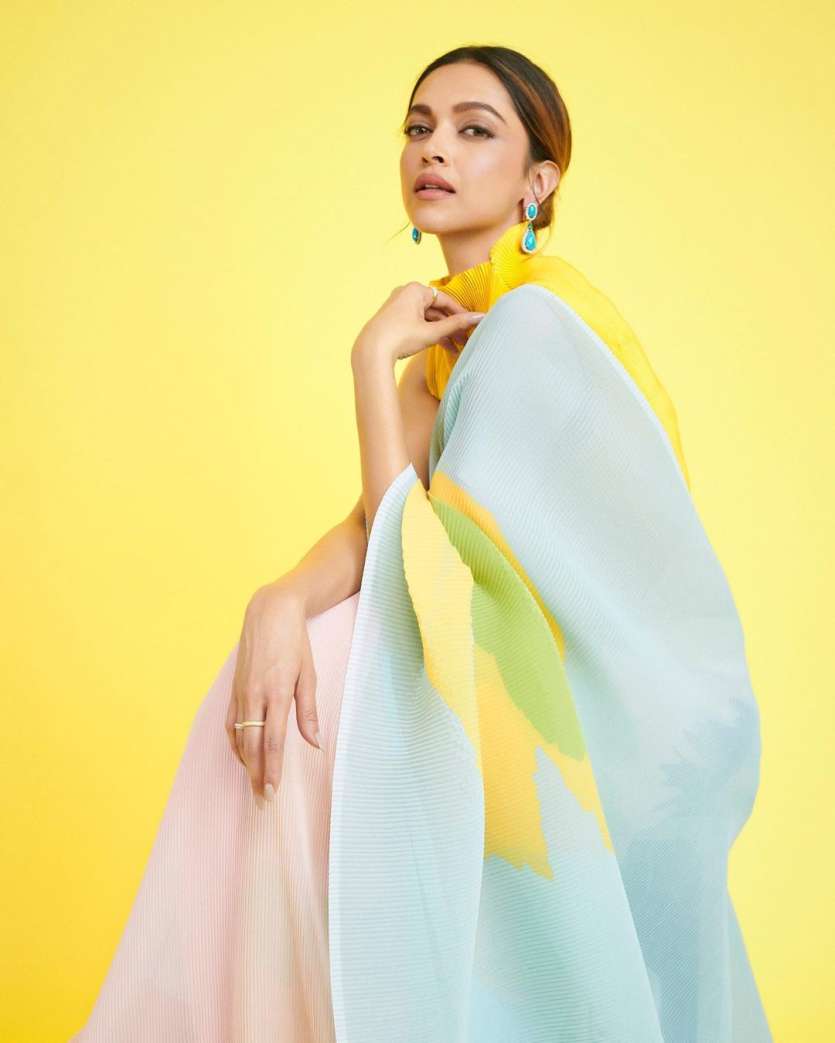 Divine! Deepika Padukone is a vision to behold in this dreamy ...