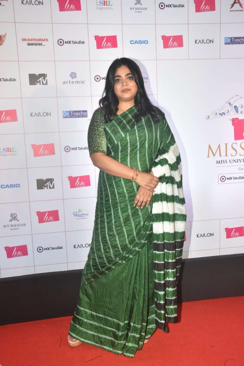Indian filmmaker, writer and author, Ashwiny Iyer Tiwari who is a part of the panel of esteemed judges also looked beautiful in a green saree.   