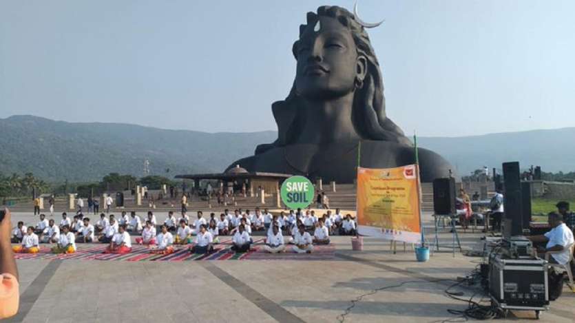 IN PICS| This is how the country celebrated Yoga Utsav on April 25