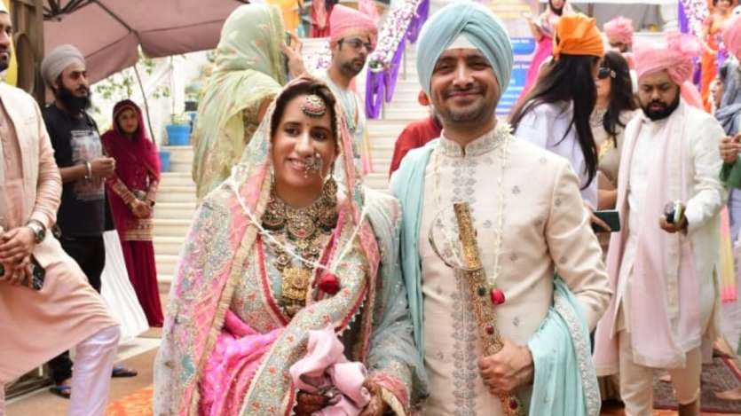 Guneet Monga ties the knot with beau Sunny Kapoor, FIRST photos out