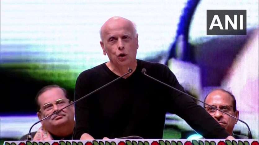 Filmmaker Mahesh Bhatt was present at the inauguration ceremony of KIFF. He quoted Rabindranath Tagore and said, 