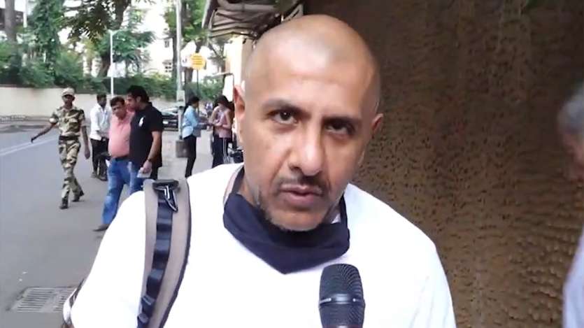 Music composer Vishal Dadlani after casting his vote said, ''It's important that you come out and vote. It's important for your city, state, country. If you love your city, state and country, please come and vote. It is ridiculous that one has to say it, everyone should do it anyway as a duty towards their country. I hope people do (vote),''
(With PTI inputs)