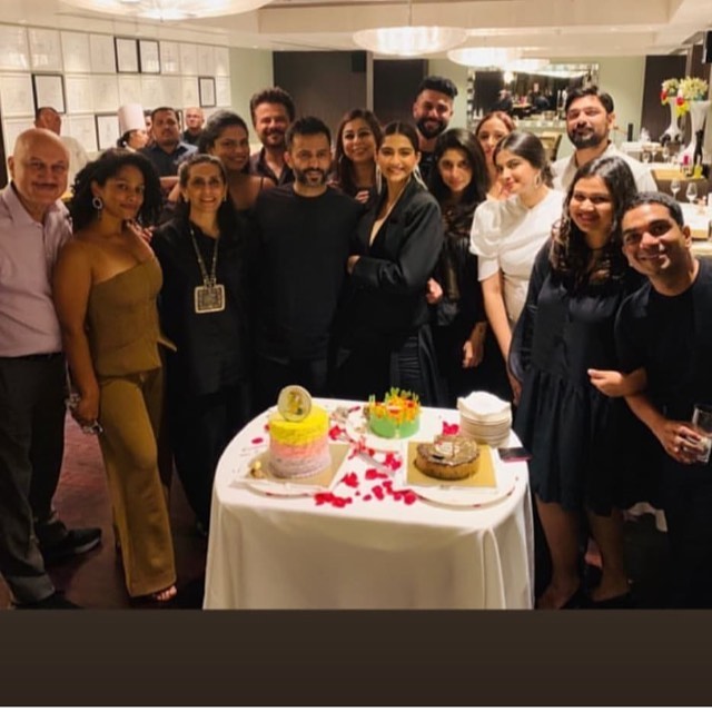 Unseen, viral photos of Sonam Kapoor's birthday bash, Bollywood stars add oomph to the party (PICS) Unseen, viral photos of Sonam Kapoor's birthday bash, Bollywood stars add oomph to the party (PICS)