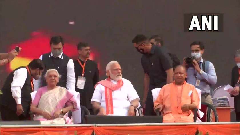 IN PICS | Yogi Adityanath takes oath as UP Chief Minister for a second ...