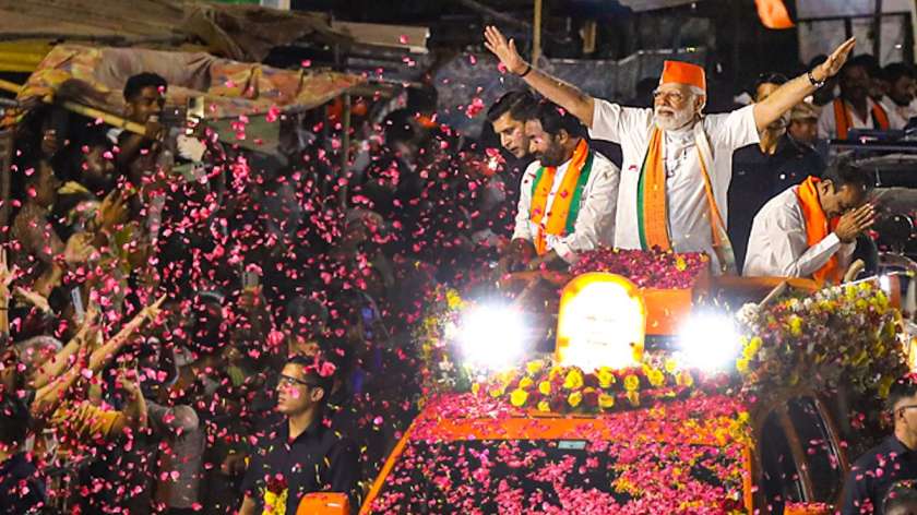 PM Modi's mega roadshow in Hyderabad weeks before Lok Sabha elections ...