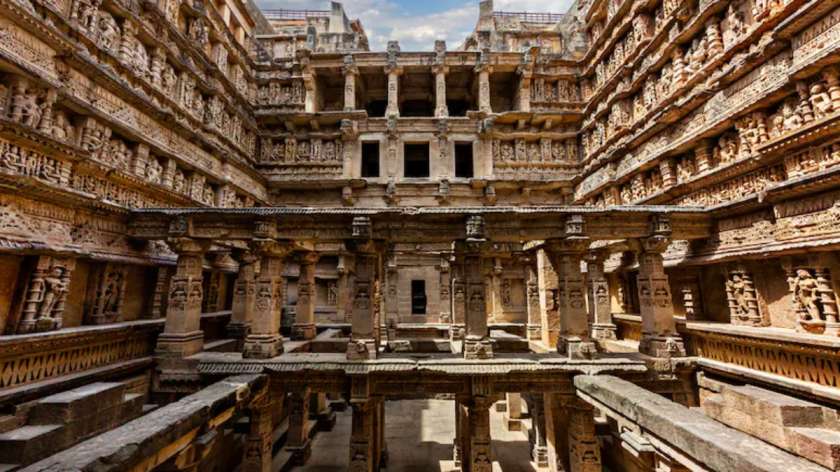 Rani Ki Vav, also known as the 'Queen’s Stepwell,' was built in the 11th century by Queen Udayamati, in memory of her husband, King Bhima I of the Chaulukya kingdom. This stunning UNESCO Heritage Site in Patan, Gujarat, is designed as an inverted temple. The stepwell has seven levels of panels depicting gods, goddesses, and other celestial beings.
