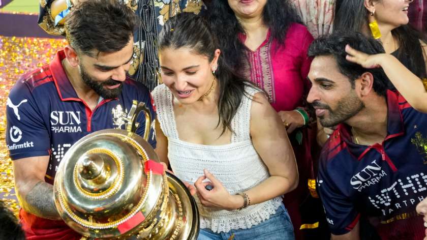 Virat Kohli And Anushka Love