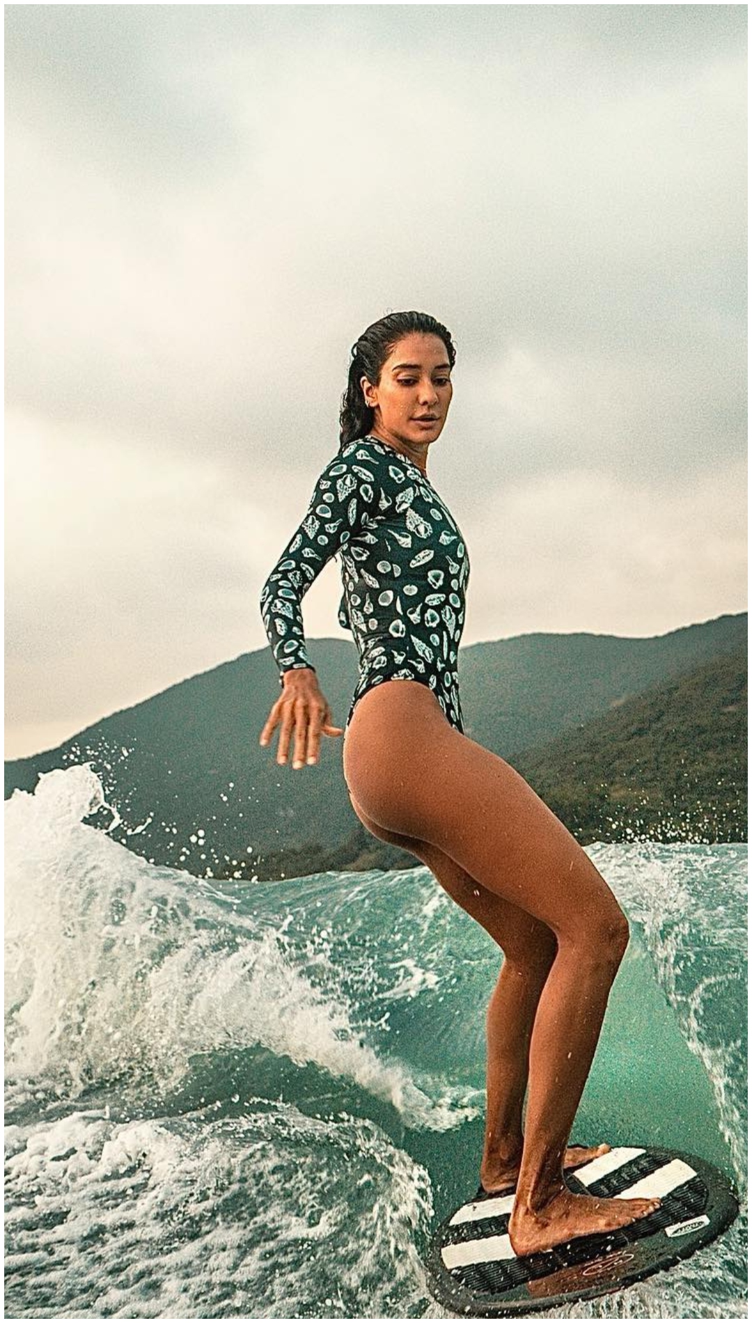 Lisa Haydon likes beach vacations and this picture is proof. The hot actress gives a sneak peek of the fun time she had while surfing