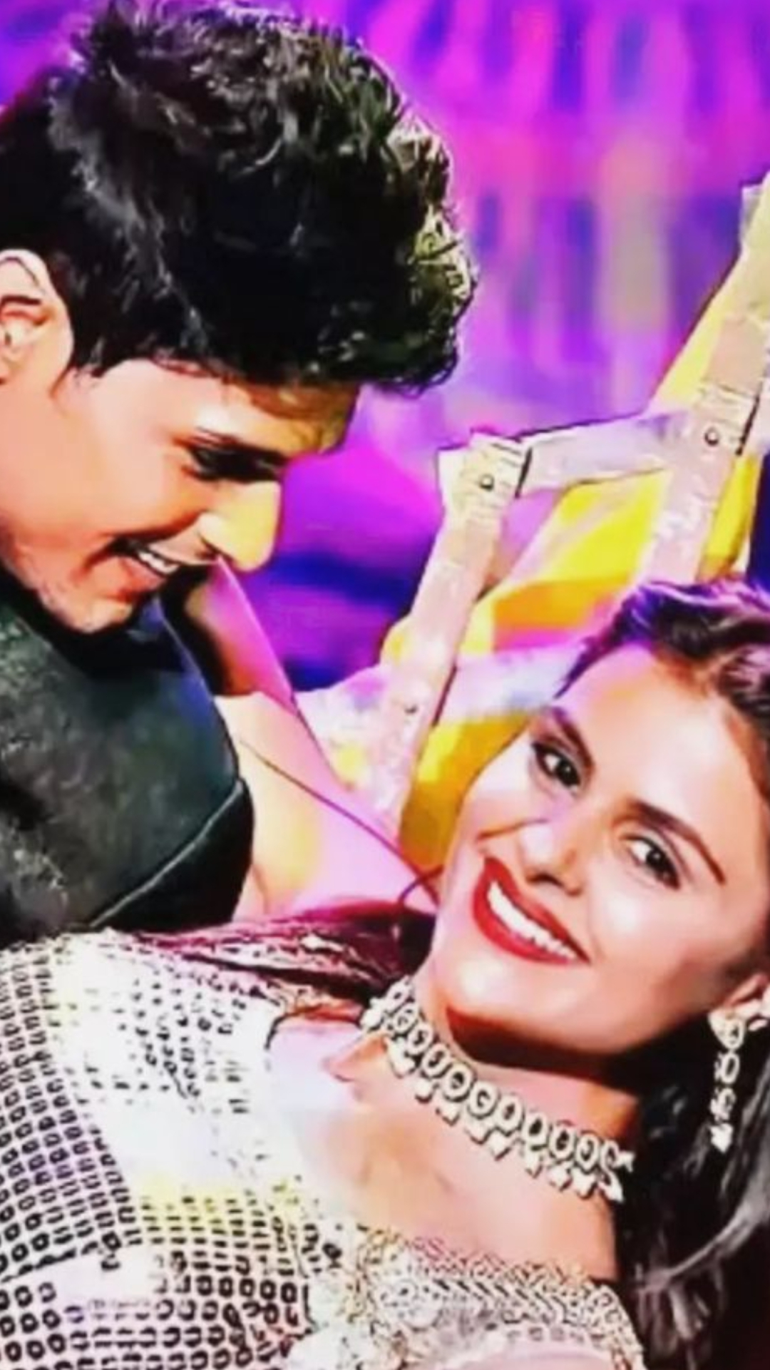 Their fans are gushing over their cute chemistry inside the show 