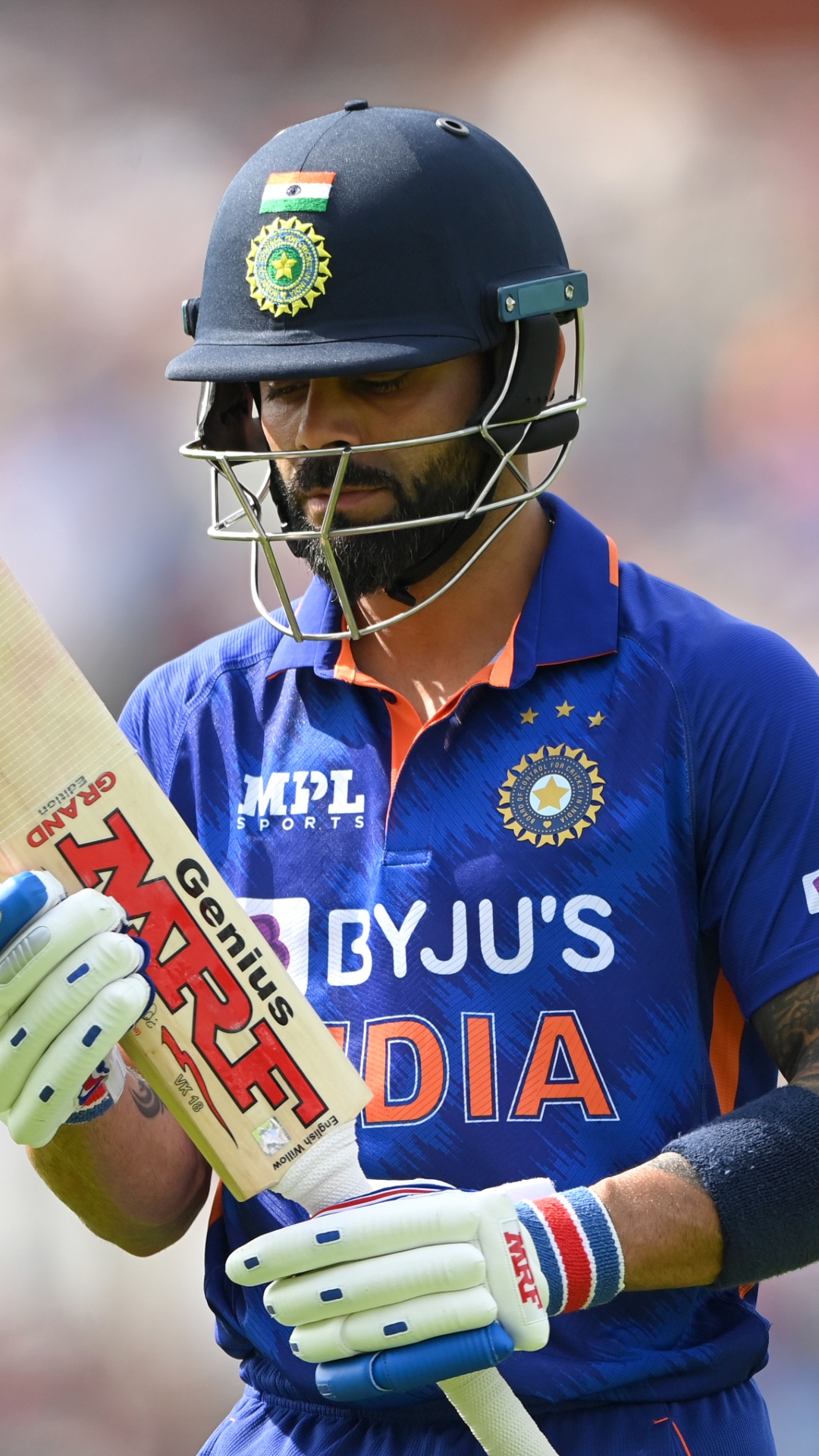 Virat Kohli has scored a total of 2220 runs against Sri Lanka