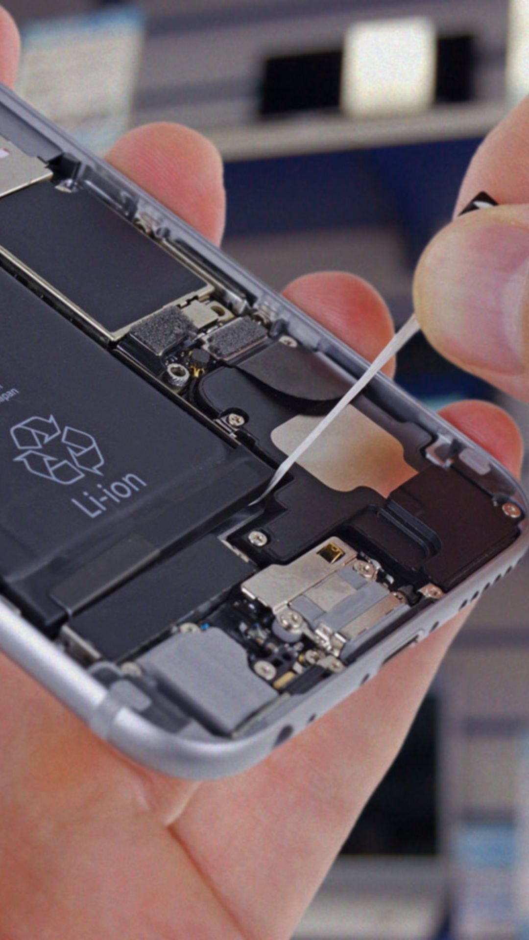Why do smartphones have a non-removal battery these days? Here are