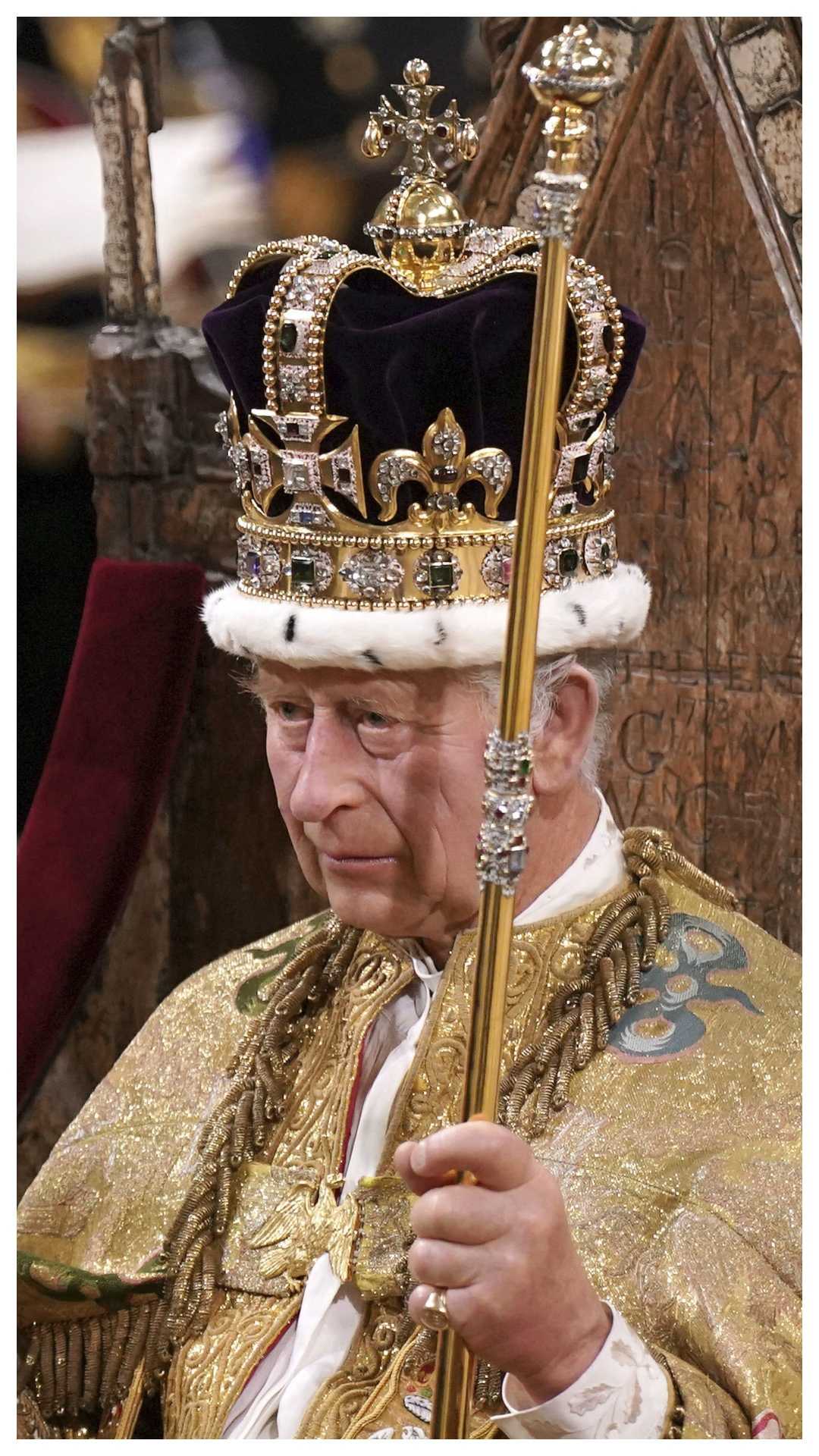 King Charles III crowned in ceremony blending history and change - CNA