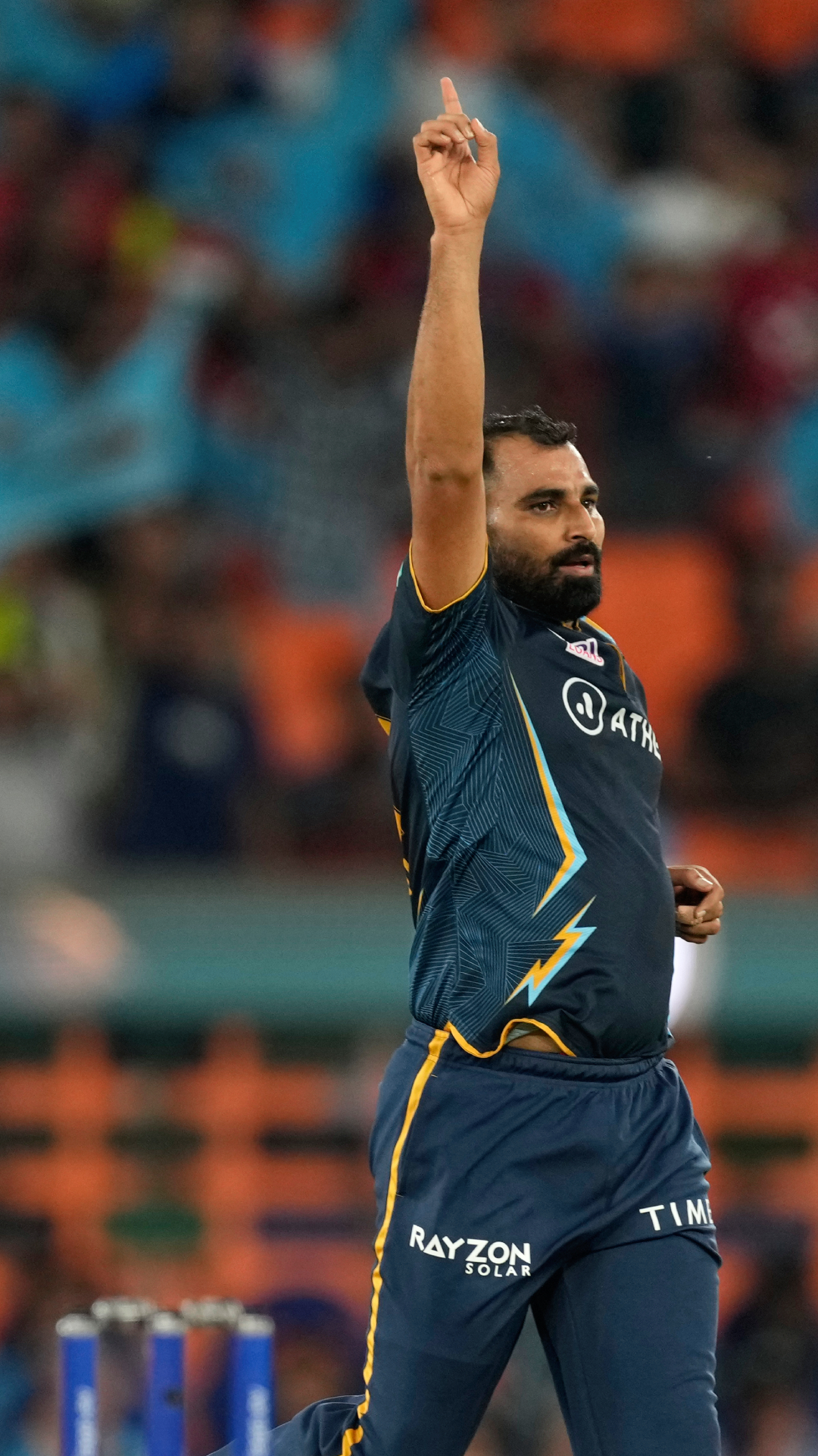 Bowlers to pick most powerplay wickets in an IPL Season, feat Mohammed Shami