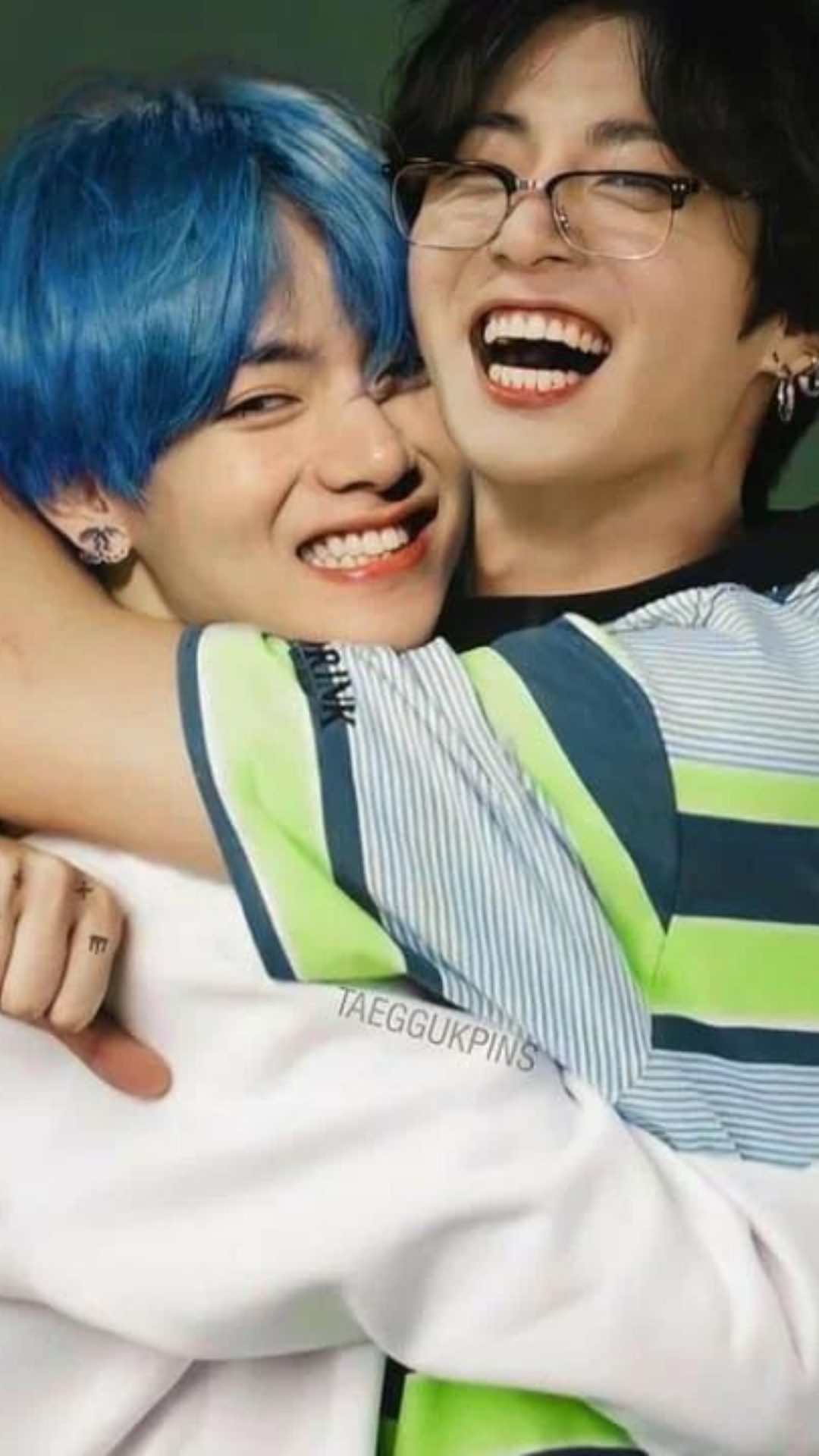 Jungkook and BTS V aka Kim Taehyung are the definition of best friends ...