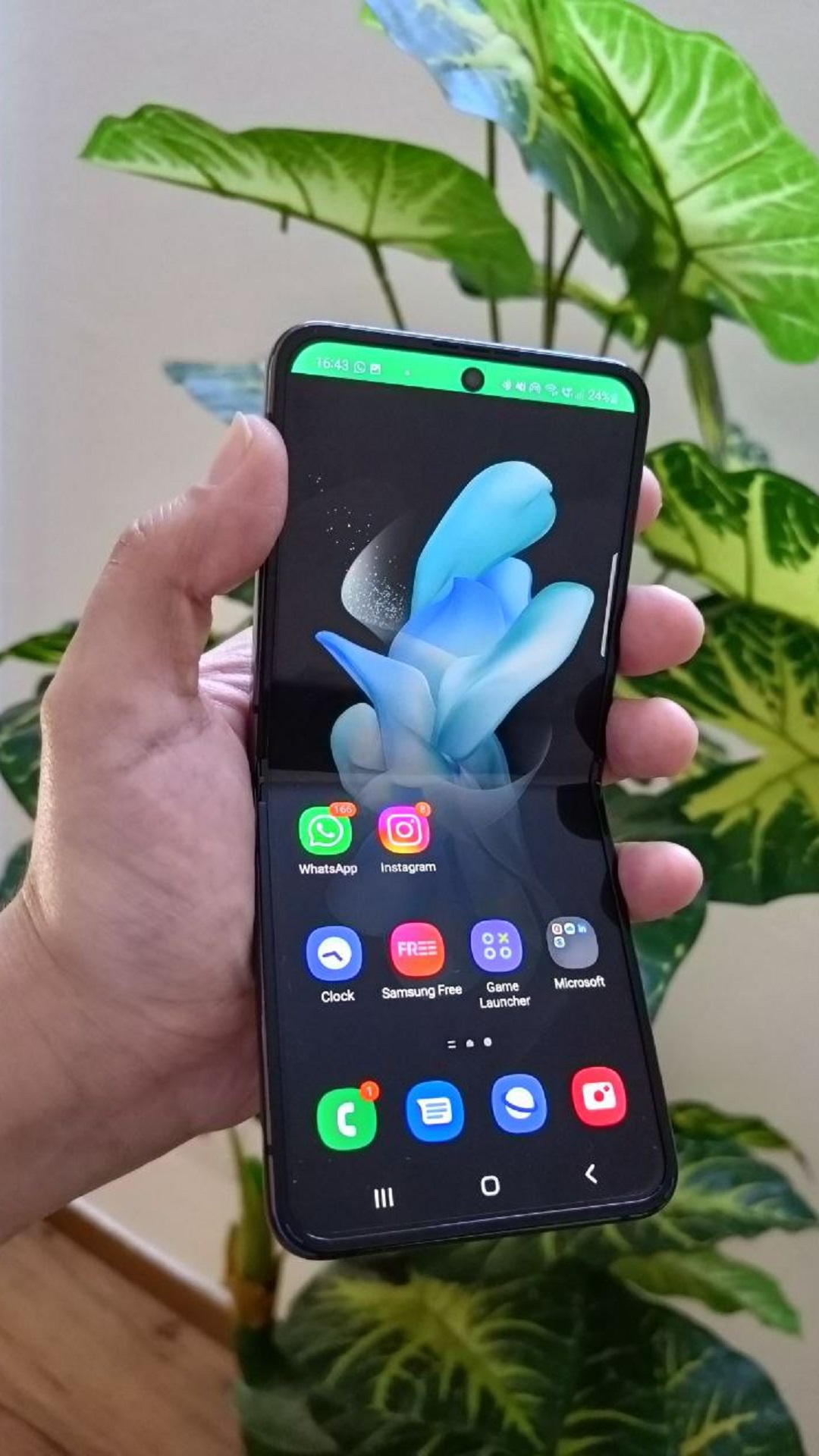 5 Foldable smartphones available in India