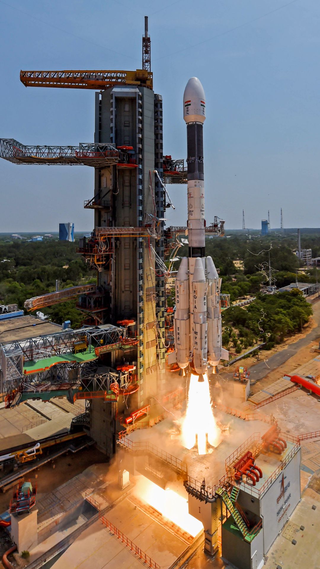 In PICS | ISRO successfully puts 2nd-Gen satellite NVS-01 into orbit
