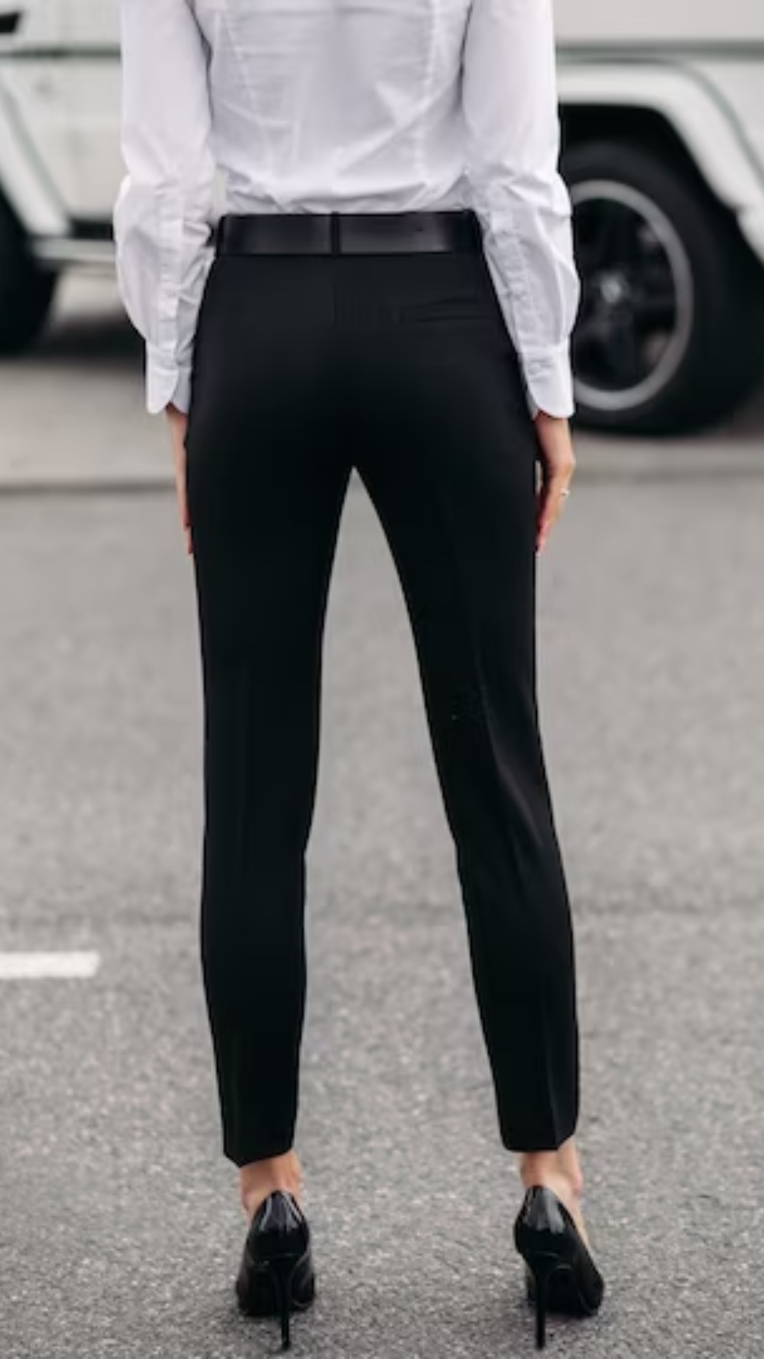 White blouse and classic black pants  weekend notes  White blouse outfit  classy Blouse outfit casual Black top outfit