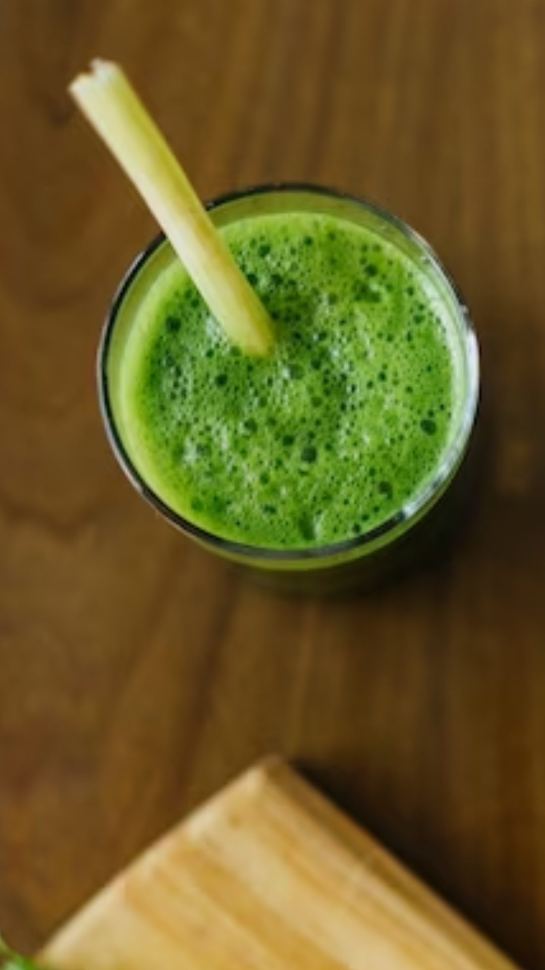 10 Health benefits of drinking celery juice