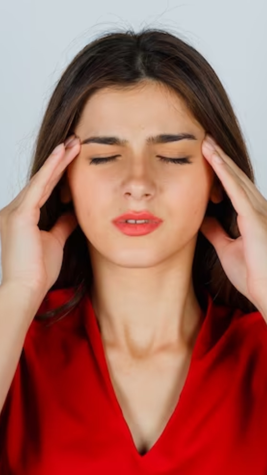 Migraine to Cluster: Different types of headaches and their causes
