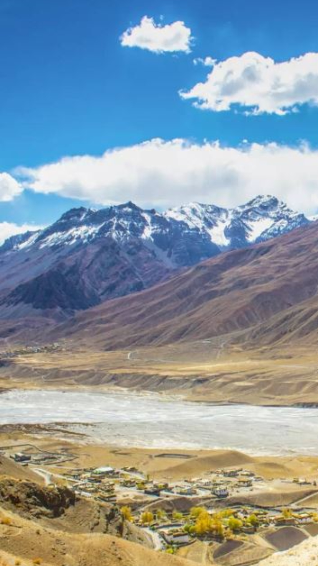 Spiti Valley is another beautiful place where you get all the space and tranquility that you could ask for. 