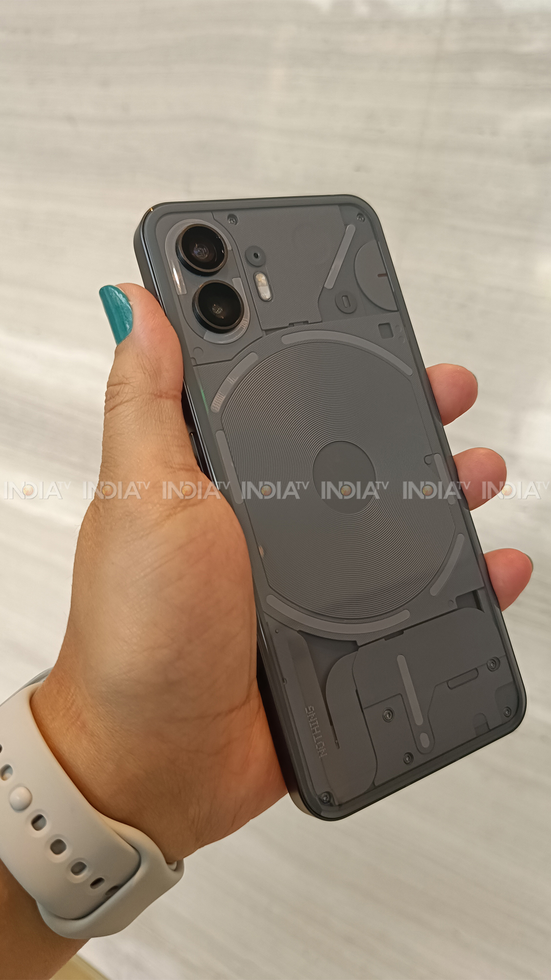 Nothing Phone (2): First look and impression