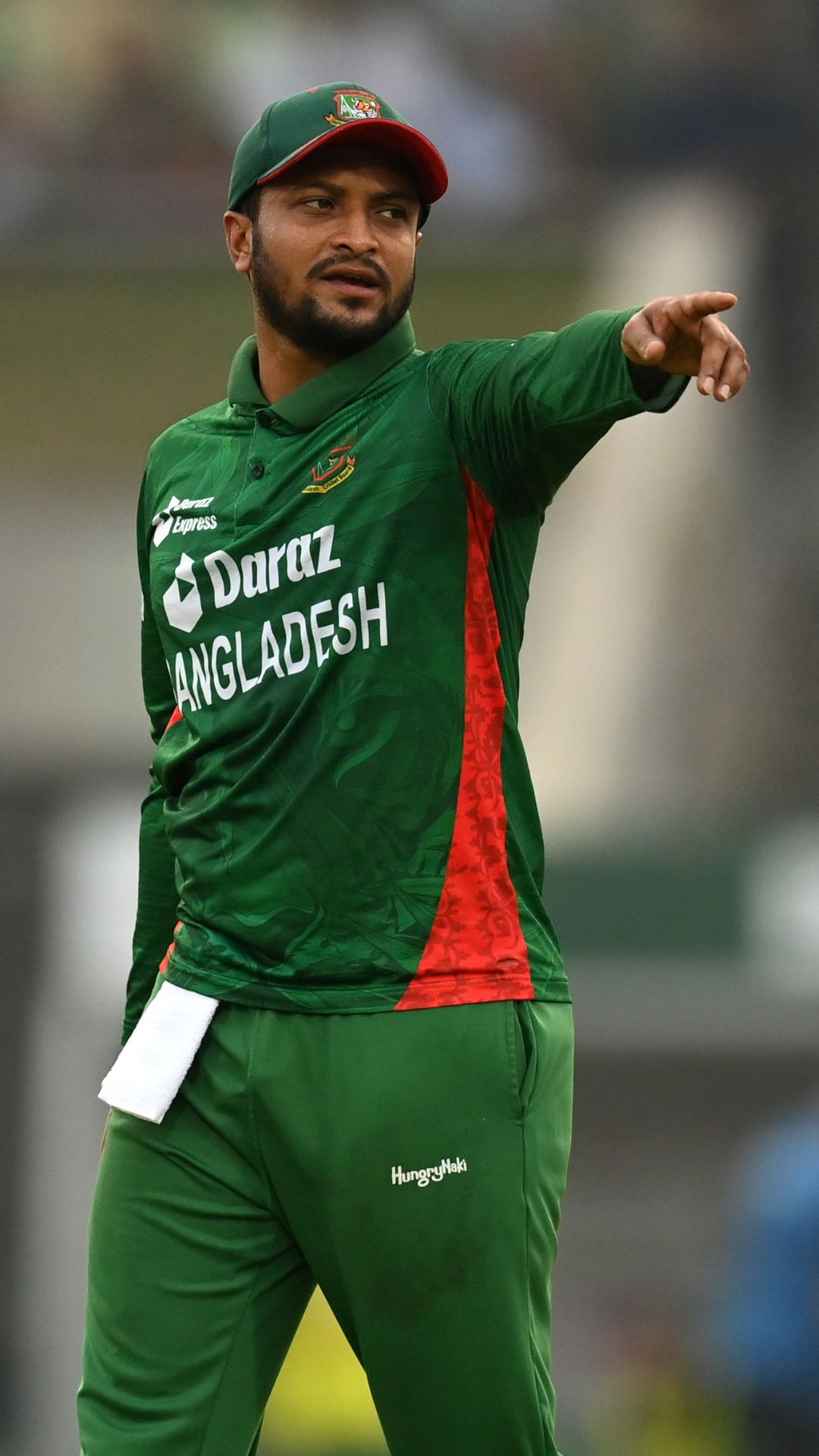 Shakib Al Hasan joins Anil Kumble in top 10 bowlers with most ...