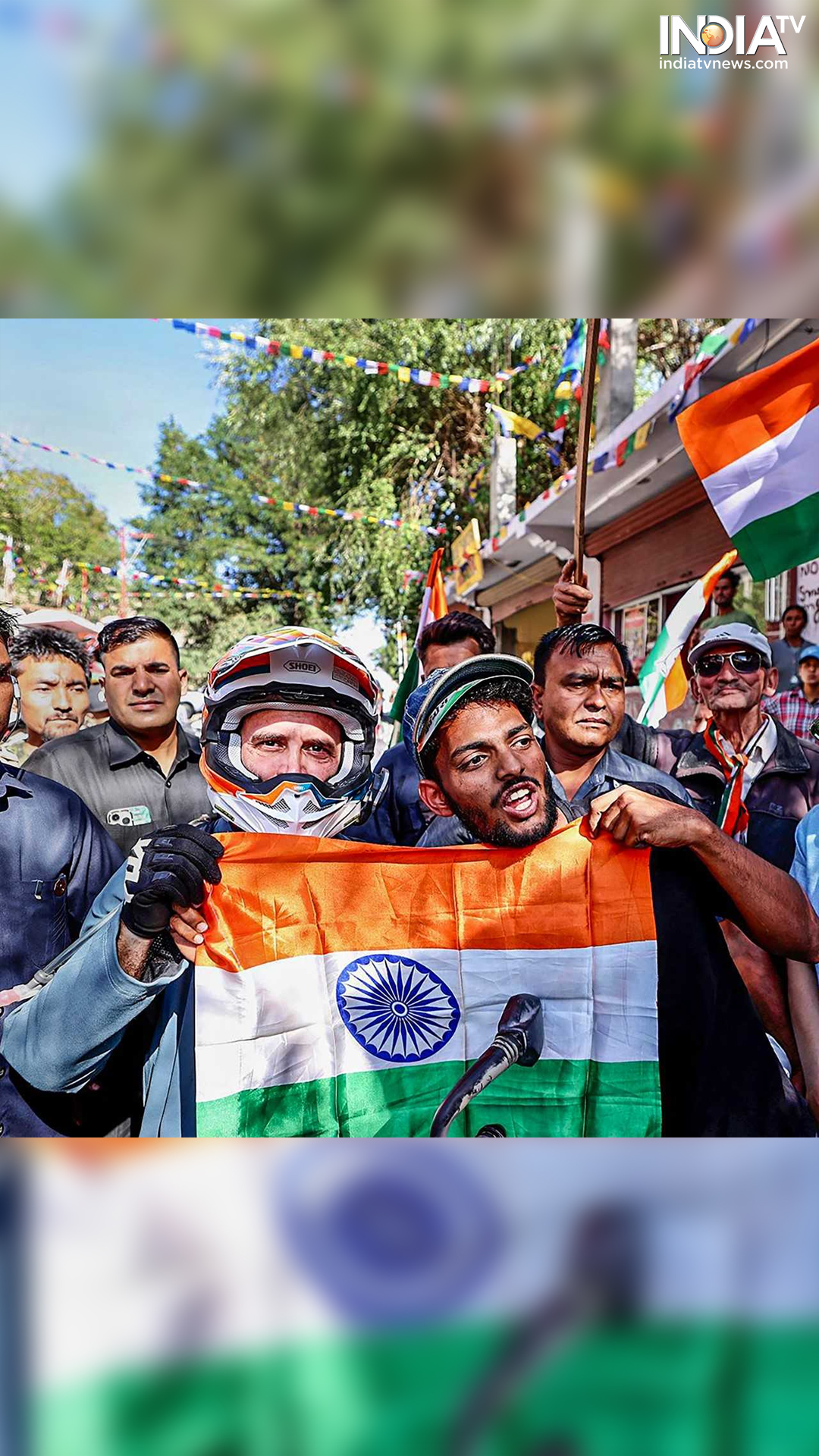 Rahul Gandhi continues his motorcycle tour of Ladakh, reaches Lamayuru 