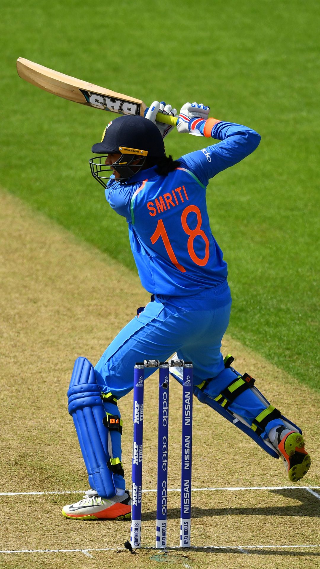 Smriti mandhana deals jersey number