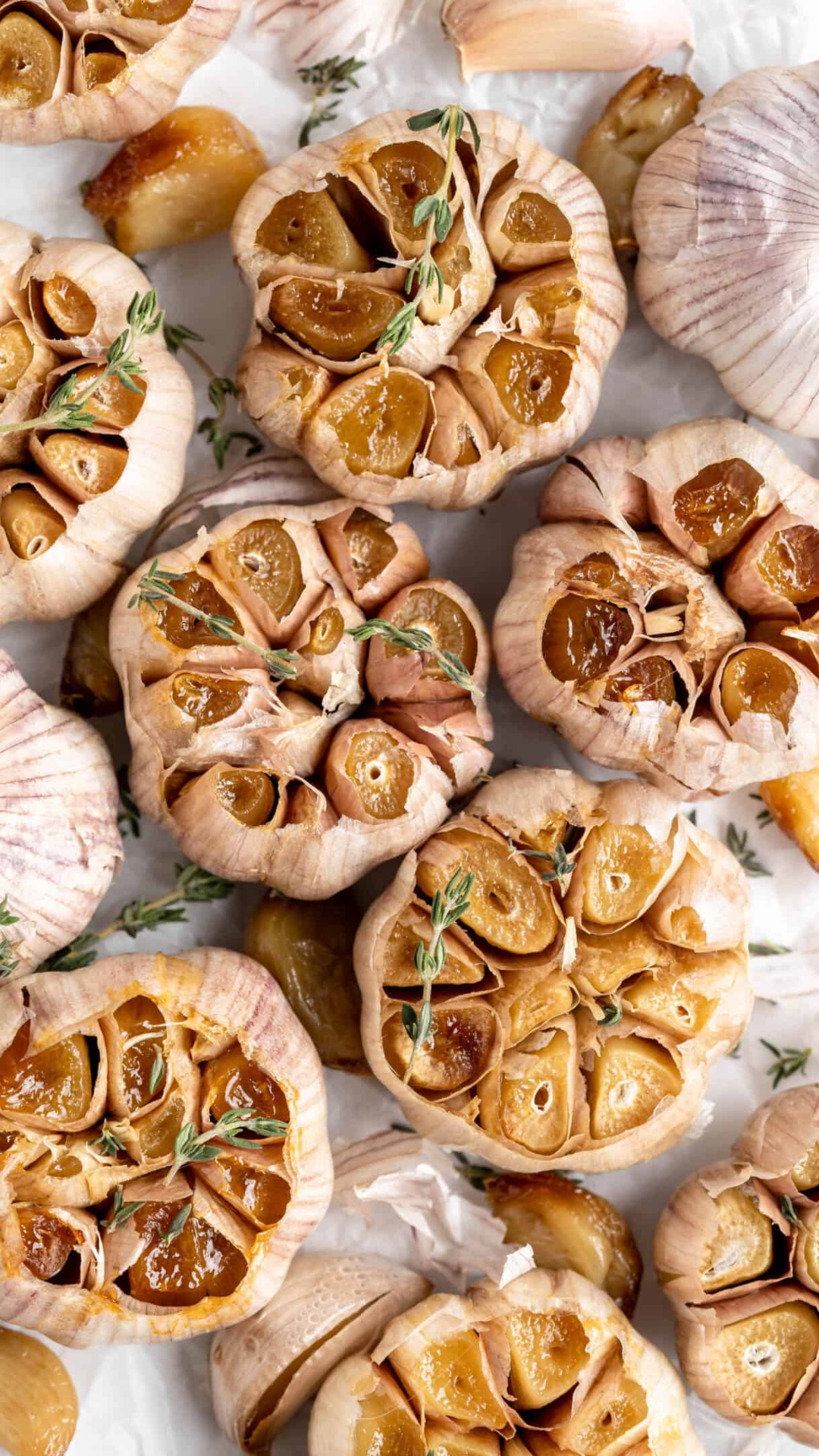 5 benefits of eating roasted garlic