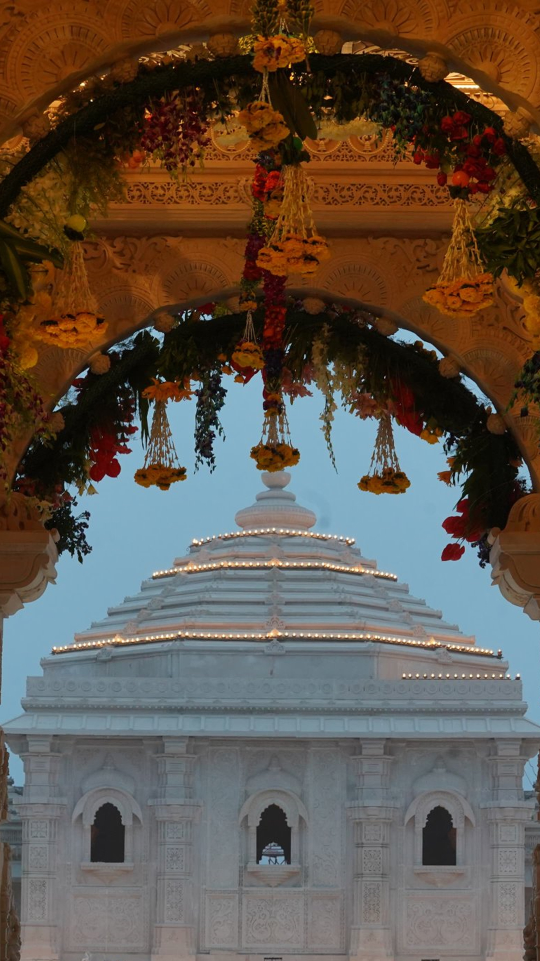 Ram Mandir beautifully decorated, illuminates in saffron lights ahead of 'Pran Pratishtha'