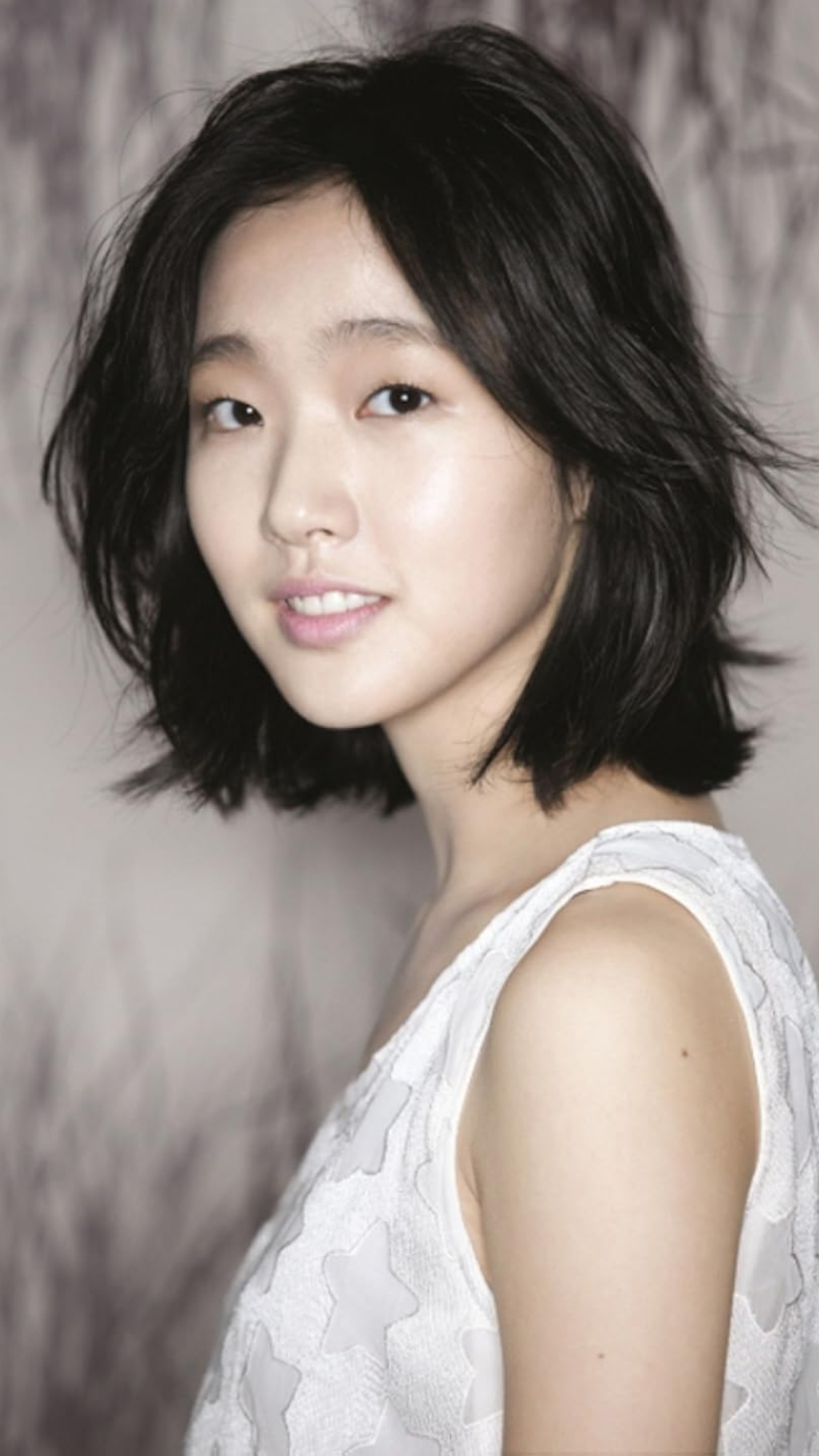 Popular dramas of 'Exhuma' star Kim Go-eun