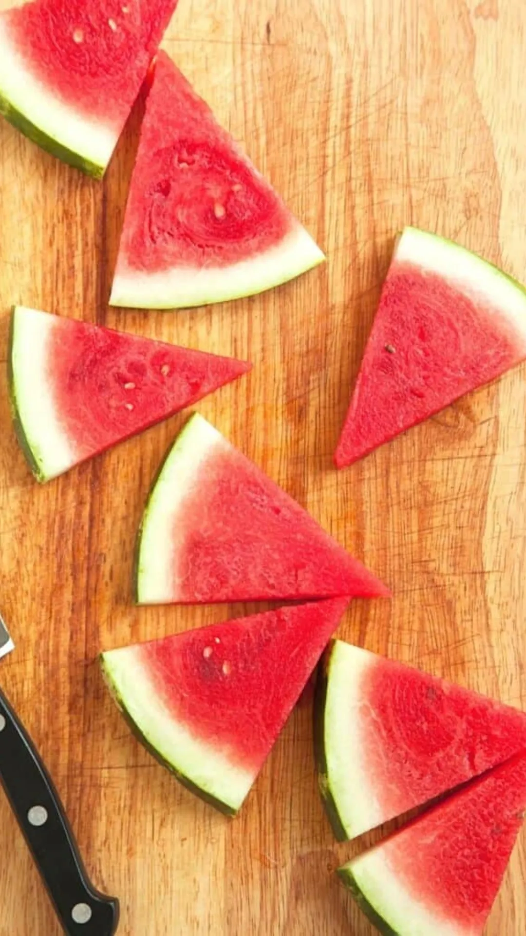 Skin Saviour: Watermelon is packed with antioxidants like lycopene, which can help protect your skin from sun damage and promote a healthy glow. Eating watermelon regularly may contribute to healthier and more radiant skin.