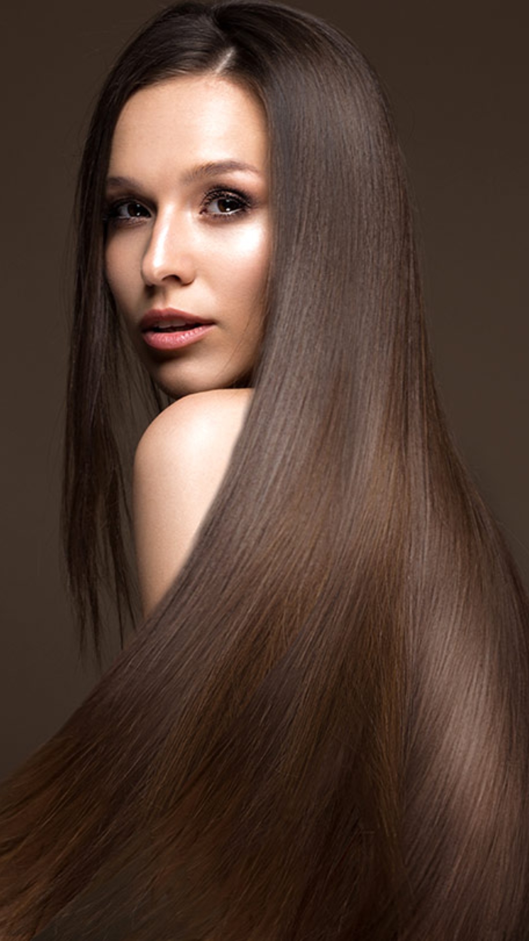  5 tips to get salon-like shiny hair at home