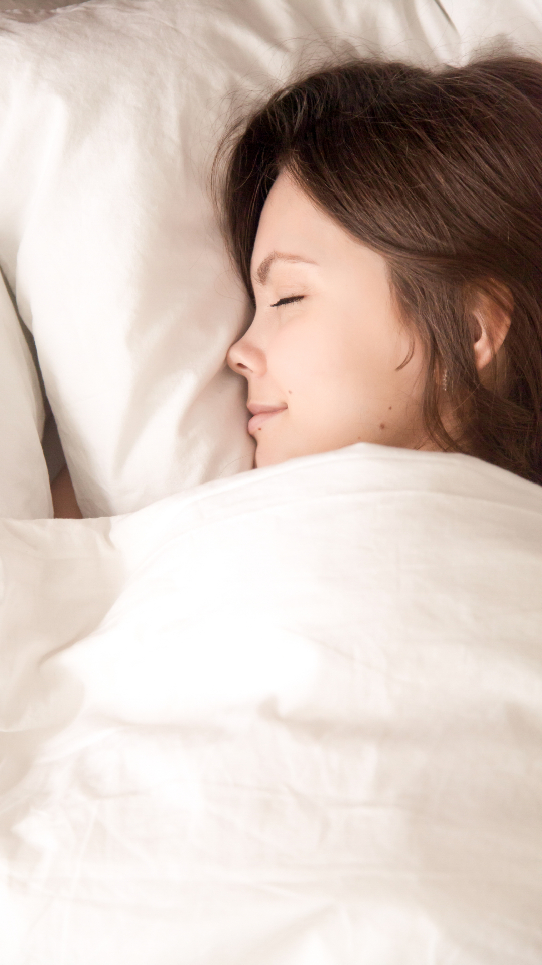 5 benefits of sleeping naked