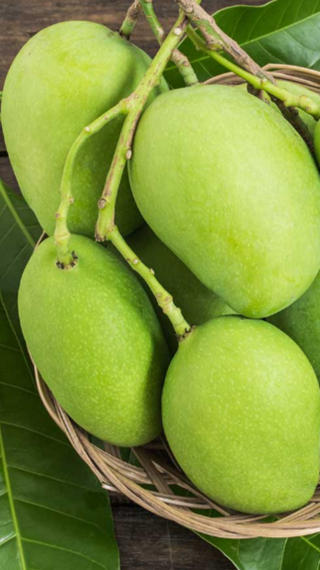5 benefits of eating raw mango during summer