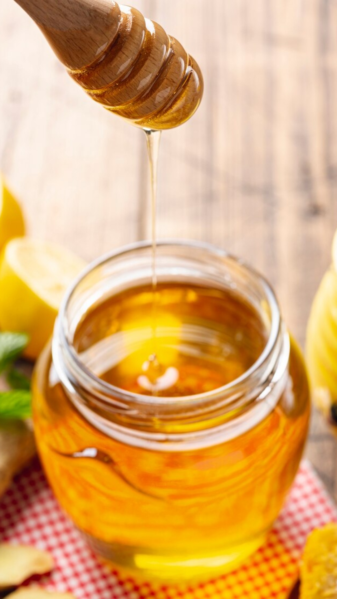 5 benefits of adding honey to your summer diet