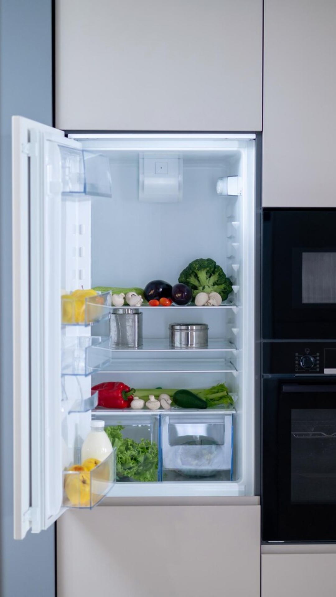 Food items that you should never keep in the refrigerator