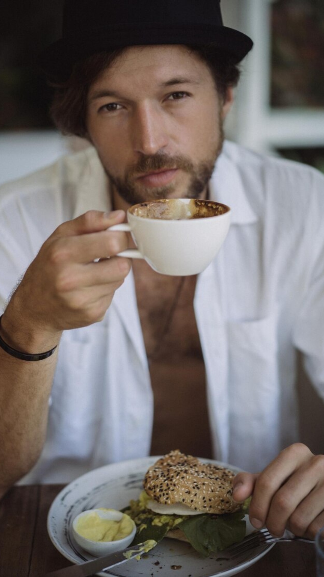 5 foods to avoid while drinking coffee