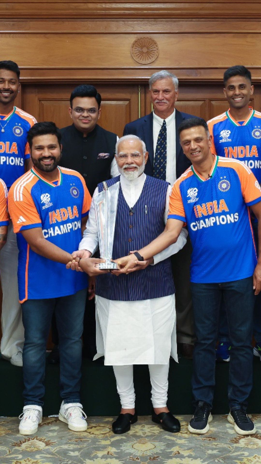 India's T20 World Cup winning players meet PM Modi | See pics