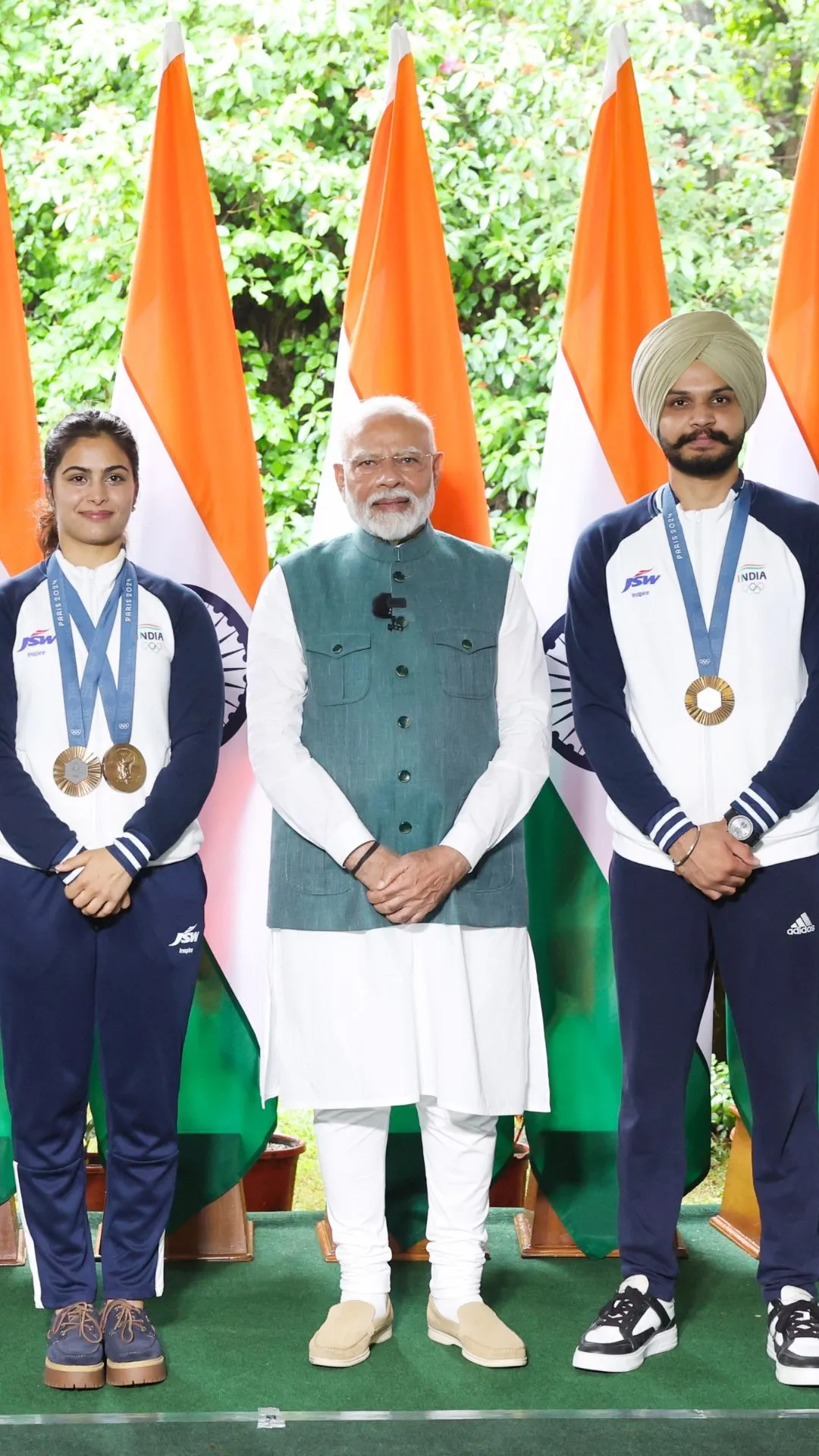 PM Modi meets team India for Paris Olympics on Independence Day | See pics