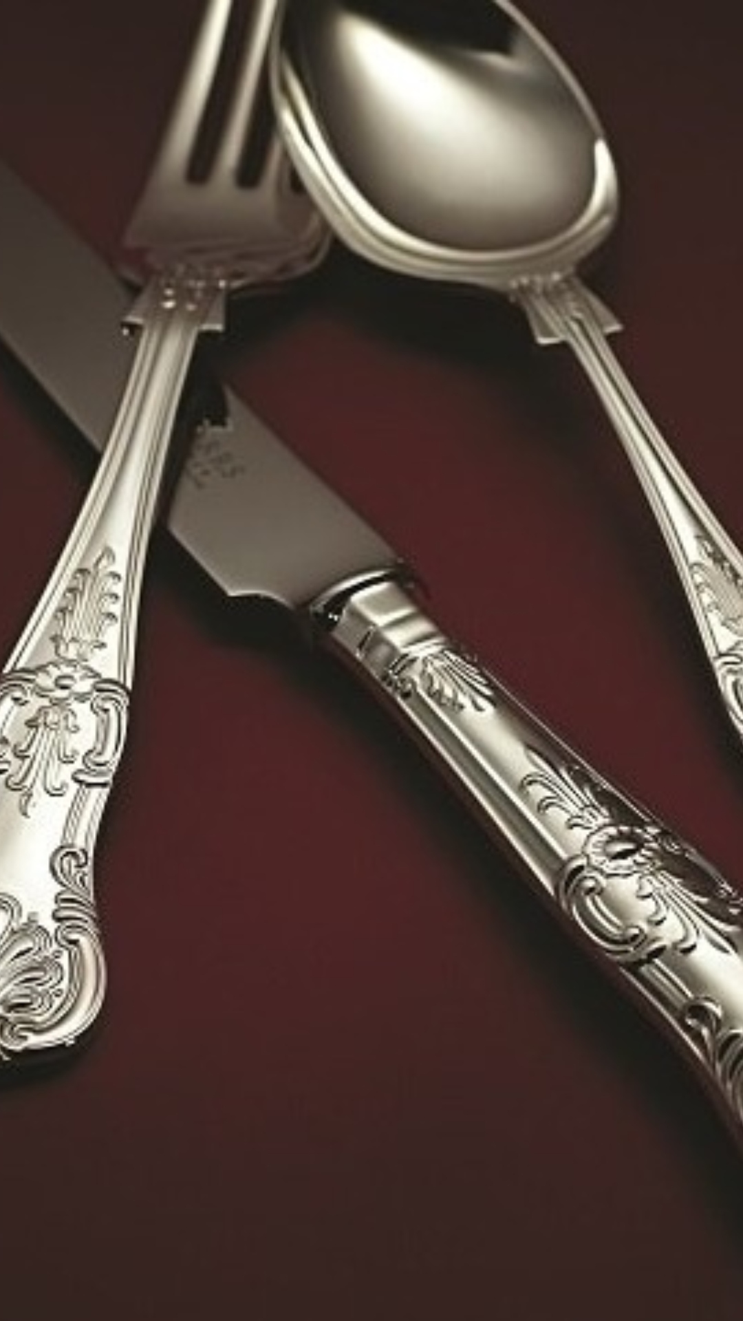 5 advantages of using silver utensils for your meals